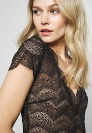 Simone Pérèle KARMA