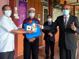Check spelling or type a new query. 100 Pelajar Di Marang Bakal Terima Telefon Pintar Percuma