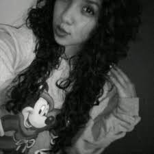 Sindy Escobar (@sindyluu13)