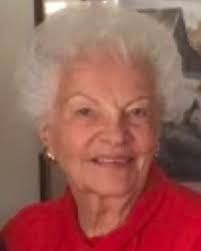 Brooke Montague's Instagram, Twitter & Facebook