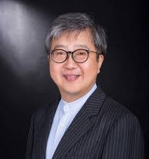 Benjamin Yen's Instagram, Twitter & Facebook