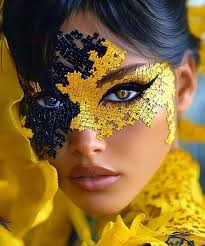 Ya no estamos en edad, de pedir perdón por decir la verdad, tampoco de  disculparnos, por no querernos quedar. Estamos para gritar tan fuerte como  podamos, con el afán de no quedarnos