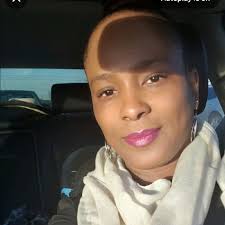 Lakesha Thompson's Instagram, Twitter & Facebook