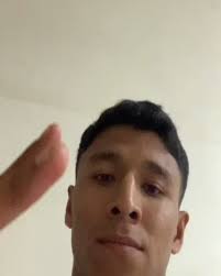 Cada nuevo nivel de tu vida, exigirá una mejor versión de ti mismo😉