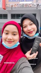 Iris Kitchen's Instagram, Twitter & Facebook