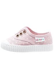 Try An Eye Catching Style From Victoria Kids Shoes Shop A