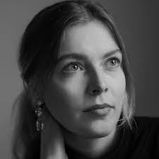 Hannah Pohlmann's Instagram, Twitter & Facebook