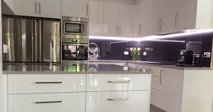 Help you choose your kitchen splashback. Choosing Your Kitchen Splashback