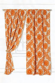 orange curtains.jpg 453676 pixels