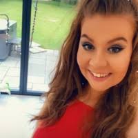 10+ "Samantha Sennett" profiles