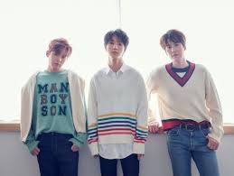 Listen to music by super junior on apple music. Feature The Melody Of Super Junior K R Y 5 Performances To Bless Your Ears The Seoul Story