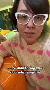 Krista Dees's Instagram, Twitter & Facebook