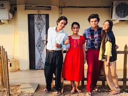 Ayesha Kaduskar Fotos Facebook Ayesha kaduskar who is loved for her role in sony tv's show yeh unn dino ki baat hai was recently roped in by india forums. ayesha kaduskar fotos facebook