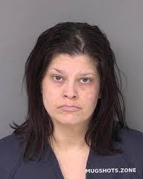 Kimberly Schlueter's Instagram, Twitter & Facebook