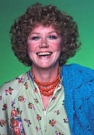 Marie Lindley's Instagram, Twitter & Facebook