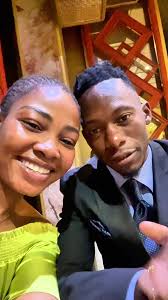 #CapCut paitisanwa nharo Hnzi ndiri kamwana zvkanz ndine 24years Chembere  ykaita seni😂Lordmathews ,#mitchellmagayasedutainment #gossipgirlhere  #zimtiktok #fypシ゚