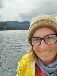 Gretchen Allison's Instagram, Twitter & Facebook