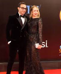 .وزوجته للمستشفى ويتاخرون وحطهم عندنا وقال لي ودهم للارانب خلهم يشوفون كان قبل المغرب وهي جسمها خورافي ولابسه قطني خفيف مره ولاصق المهم رحنا وهي تخاف منهم واذا. Ø¨Ø¹Ø¯ Ø§Ù„Ø¥Ø¹ØªØ°Ø§Ø± Ù„Ù€ Ø´ÙŠÙƒØ§Ø¨Ø§Ù„Ø§ Ø£Ø­Ù…Ø¯ ÙÙ‡Ù…ÙŠ ÙŠÙ…Ø³Ø­ Ø§Ø¹ØªØ°Ø§Ø±Ù‡ ÙˆÙŠØ´ØªÙ…Ù‡ Ø§Ù„Ø¬Ù…Ø§Ù„ Ù†Øª