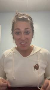 Froggy Karaoke Song of The Day sung by Bo Moore! Give Jumpin' the title of  this song today at 4 and you'll win tickets to see George Strait May 31 at  Acrisure