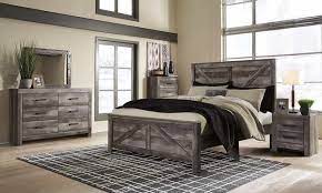 Ashley furniture juararo queen 6 piece panel bedroom set. Signature Design By Ashley Wynnlow Gray 4 Piece Queen Crossbuck Panel Bedroom Set B440 57 54 98 31 36 92 Sam S Furniture Appliance Arlington Haltom City Tx