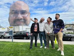 Michael Baumert (@nothingreal)