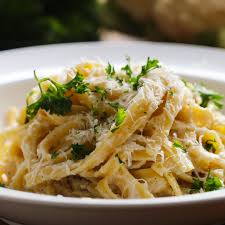 Here S What You Need Water Cauliflower Florets Milk Butter Garlic Salt Pepper Cooked Pas Cauliflower Alfredo Recipe Cauliflower Alfredo Healthy Recipes