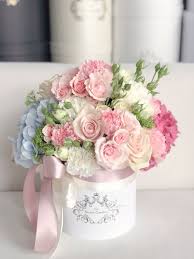 The Secret Garden Of Chicago Luxury Flowers Beautiful Flower Arrangements Flower Arrangements