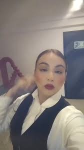 Carly Valles's Instagram, Twitter & Facebook