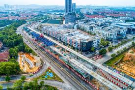 Kamu dapat sampai ke jalan 4 jalan permai 6 dengan bis. Taman Putra Permai Mrt Corp