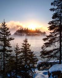 19 Degree Frigid Sunrise At Split Rock Lighthouse State Park Mn 2730 3412 Split Rock Lighthouse State Parks Landscape Pictures