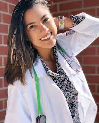 Licda. Evelin Tavarez added a new...