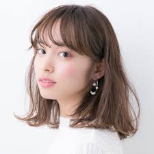 アラサー女子にオススメ前髪ありの大人かわいいヘアスタイルhair