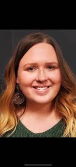 Alex Chestnut's Instagram, Twitter & Facebook