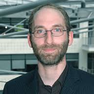 Thales recherche des techniciens et des ingénieurs