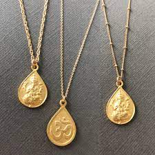 Gold Ganesha Necklace Ganesh Necklace Ganesha Pendant Etsy Hindu Jewelry Spiritual Jewelry Ganesha Pendant
