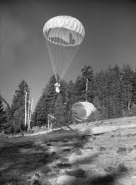Smokejumpers honored in Oregon