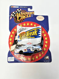 Goodwrench action chevy 1/24 nascar diecast mint. 2002 Winner S Circle Autographed Hood 1 64 29 Kevin Harvick Reese S Fast Break Heroes Sports Cards