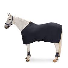 Eskadron ist der absolute favorit, wenn es um die ausstattung deines pferdes geht! Eskadron Classic Sports Fliegendecke Cooler