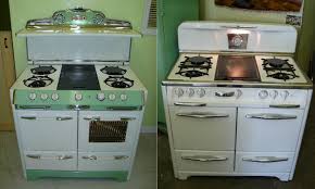 Check spelling or type a new query. Carolina S Antique Appliances Restored A Great Selection Of Stoves And Vintage Refrigerators