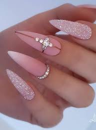 If you have been thinking about trying the stiletto nail look, then the process is easier than it might seem. 68 Beautiful Stiletto Nails Art Designs And Acrylic Nails Ideas 2020 Lily Fashion Style Stiletto Nails Designs Stiletto Nails Stiletto Nail Art