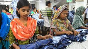 Fashion chain gap has withdrawn from sale children's clothing allegedly made using forced child labour in india. Inside The Ugliness Of The Fast Fashion Industry By Mehreen Tariq Ghani Maverick Youth Medium