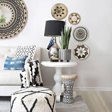 My circle pendulum frame is an elegant and stunning way to display your art verses just a circle on the wall. Diy Geometric Wood Wall Art Cuckoo4design