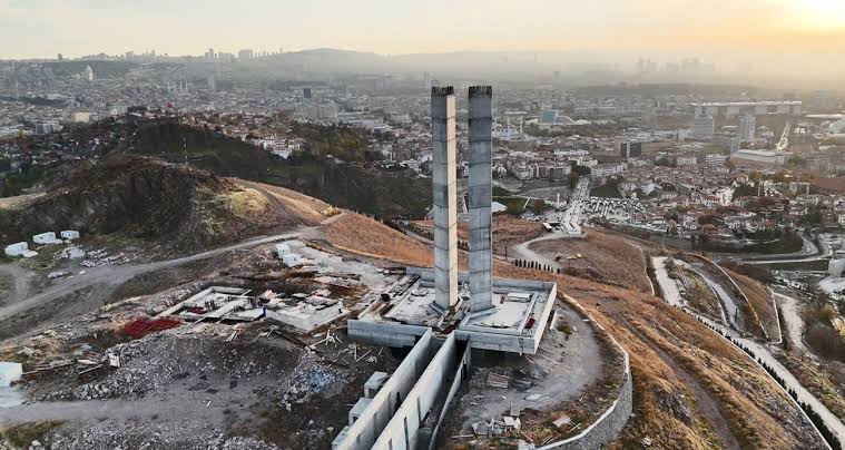 Ankara Hıdırlıktepe'de milyarlık anıt çürümeye terk edildi İhlas Haber  Ajansı