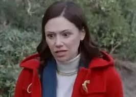 This does not look like Jill Wagner?