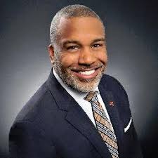 Adam Walker (@adamcwalker27)