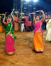 Check out the latest news about naga chaitanya's love story movie, story, cast & crew, release date, photos, review, box … About Full Open Stage Recording Dance Video Of Desi Girl