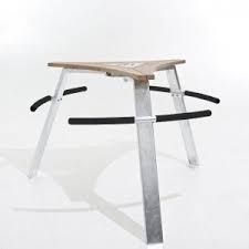 Abachus Stehtisch Mit Sitzstangen Ohne Aschenbecher Extremis Stehtisch Hochtisch Gartentisch