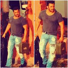 Watch Salman Khan S Swag In This Video Is Unmissable Pinkvilla Salman khan released the song on social media. watch salman khan s swag in this video