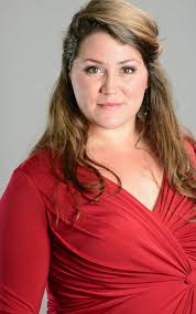 Morgan Earle, mezzo-soprano