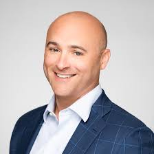 Daniel Beaudette's Instagram, Twitter & Facebook